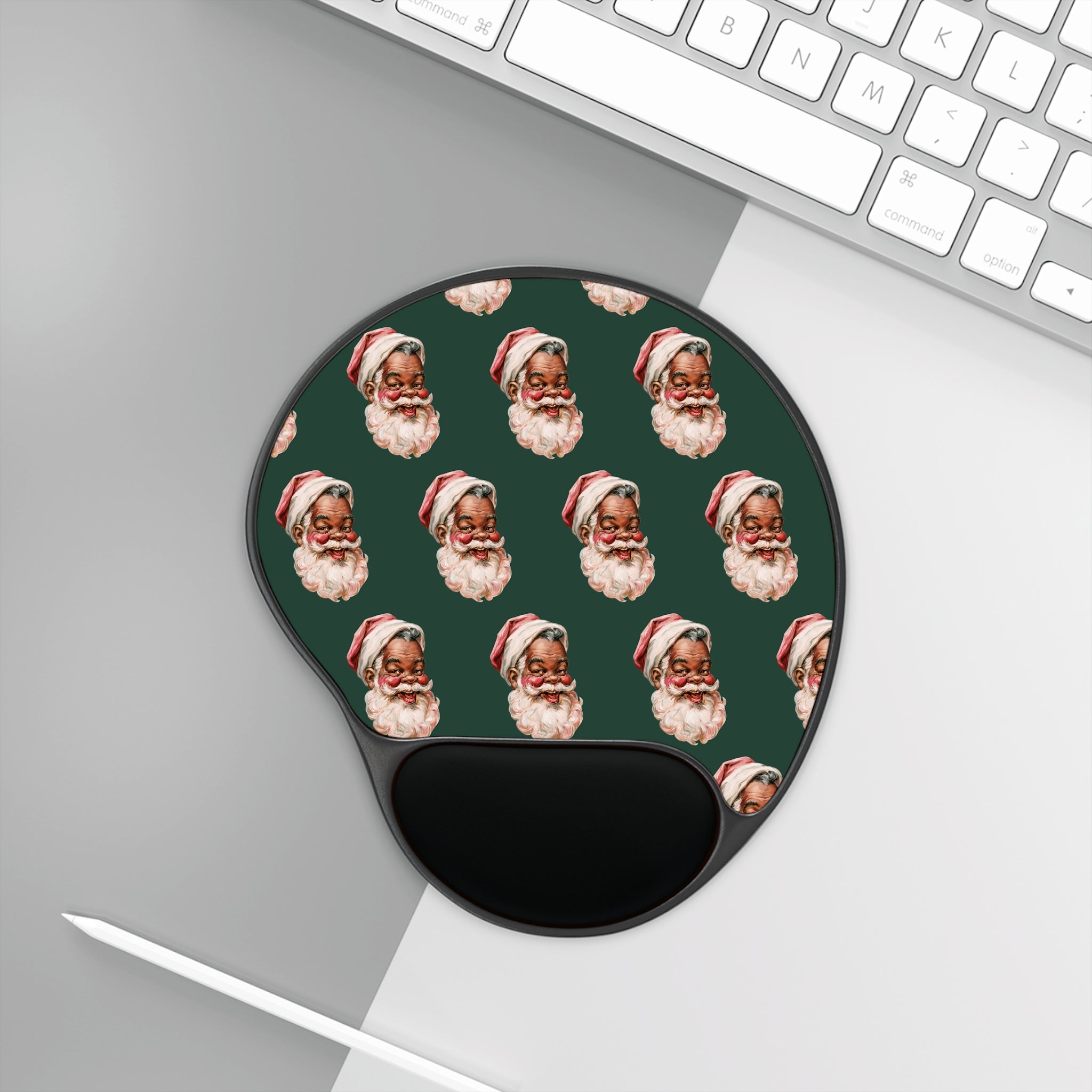 Santa Pattern Ergonomic Mouse Pad with Wrist Rest — Vintage Holiday Desk Accessory
