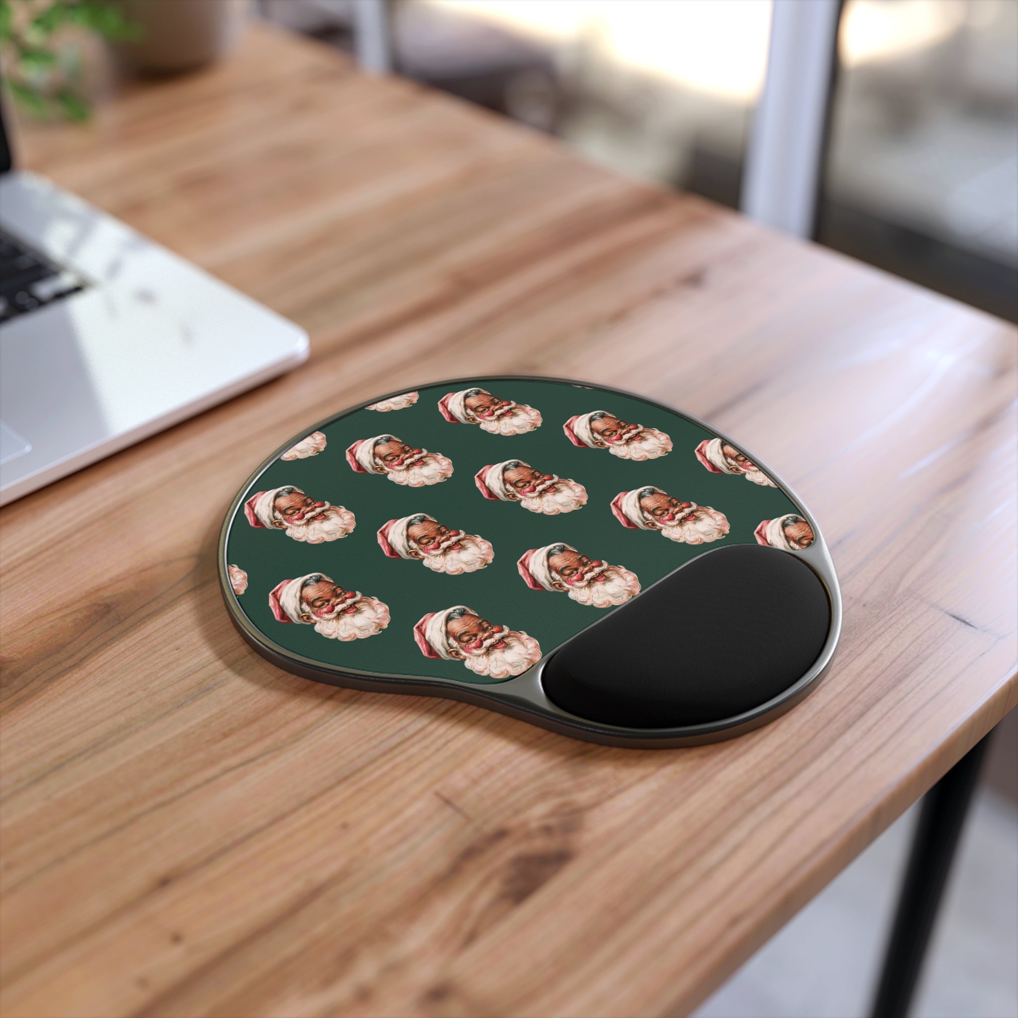 Santa Pattern Ergonomic Mouse Pad with Wrist Rest — Vintage Holiday Desk Accessory